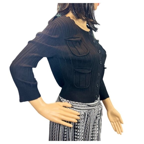 Quarter Sleeve Ribbed Button Down Ribbed Pocket Cardigan Size Medium - Picture 3 of 7